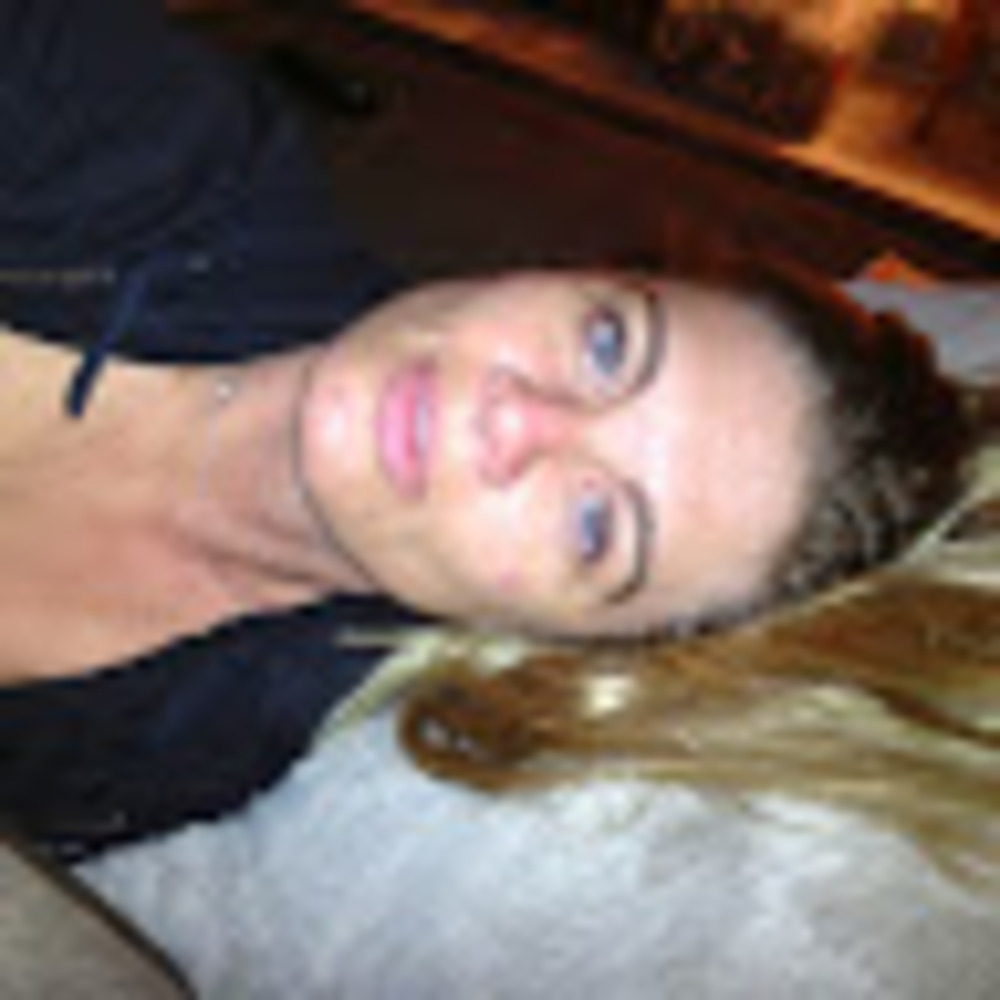 Meet your Posher, Laurie